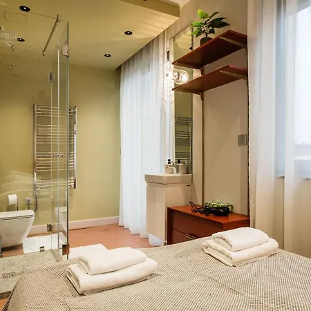 Apartment K52 Luxury 4bdrm 4bthrm *