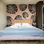 K52 Luxury 4bdrm 4bthrm Apartmán