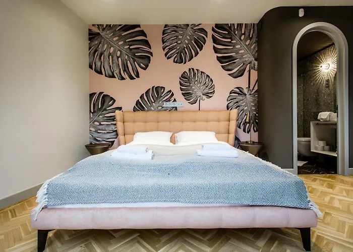 K52 Luxury 4bdrm 4bthrm דירה